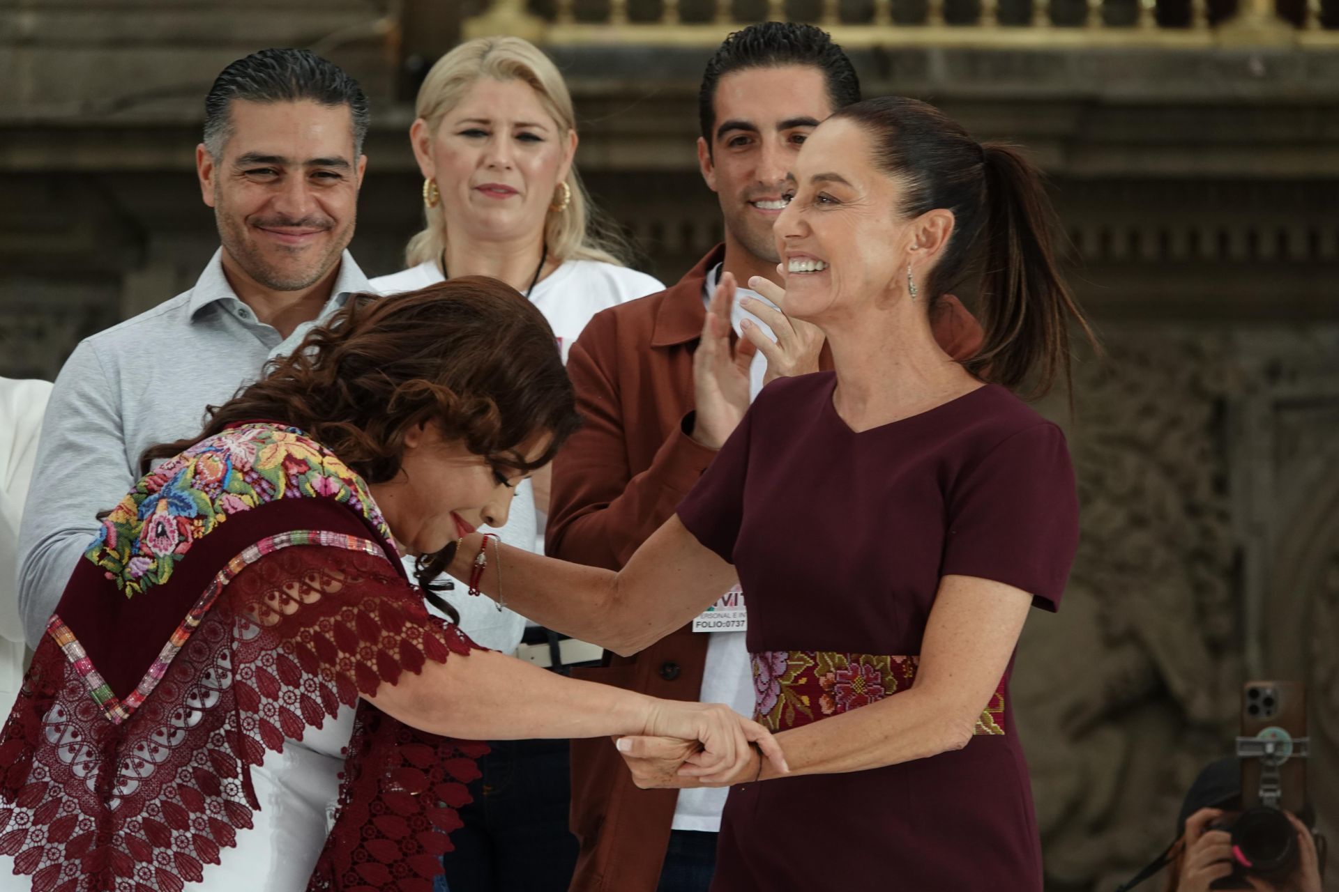 Claudia Sheinbaum, candidata a la presidencia de la República, encabezó su cierre de campaña en la plancha del Zócalo. La ex jefa de gobierno estuvo acompañada por Clara Brugada, candidata a la jefatura de gobierno de la capital, así como de las y los candidatos a gobernadores. CUARTOSCURO.COM