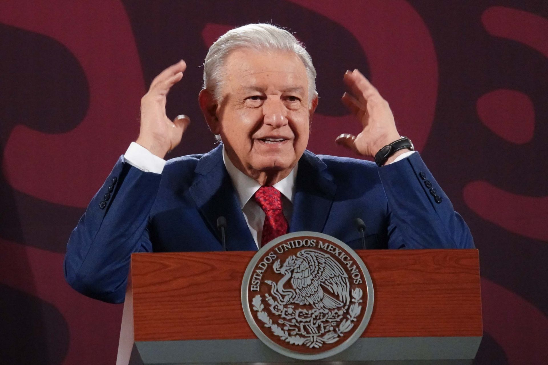 AMLO dijo que mandará una carta a su 