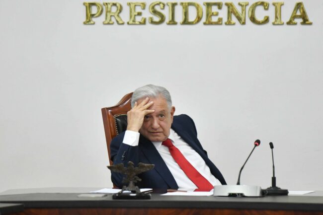 Andrés Manuel López Obrador durante la conferencia matutina de este viernes. (Cuartoscuro)