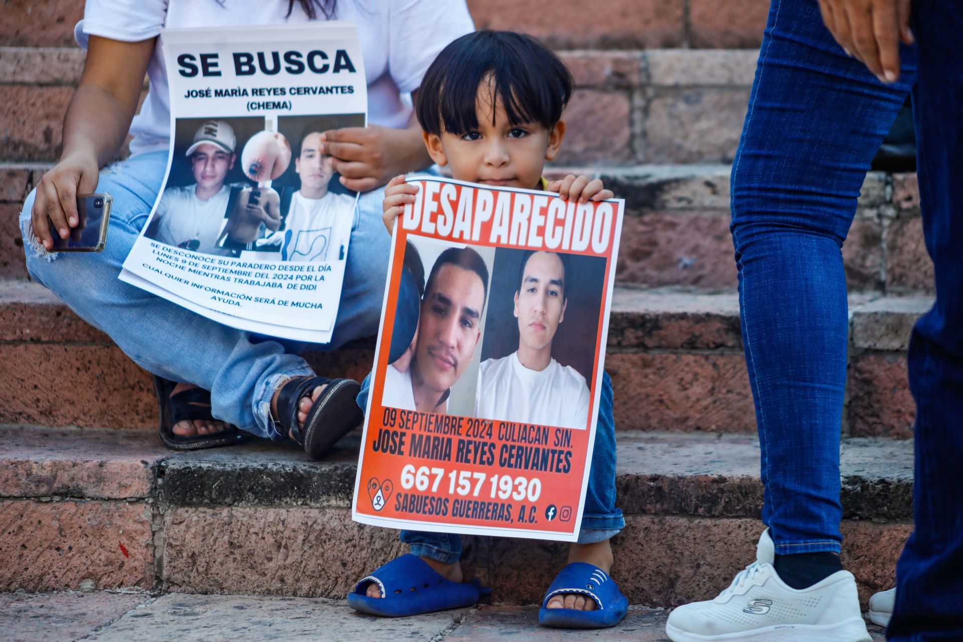 El niño que se unió a la marcha por desaparecidos en Culiacán. (Cuartoscuro)