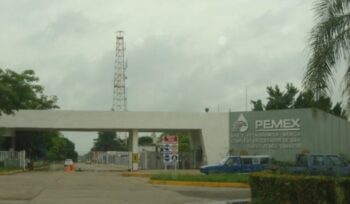 Pemex sigue consintiendo a empresa que era socia de Felipa Obrador con 539 millones