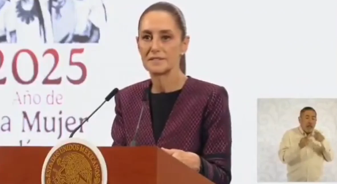 La presidenta Claudia Sheinbaum durante la mañanera.