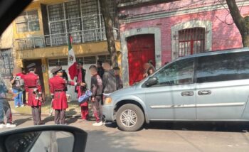 Madre de Erick Terán Torbellín recibe amenazas: Academia Ollin realiza ensayos presenciales