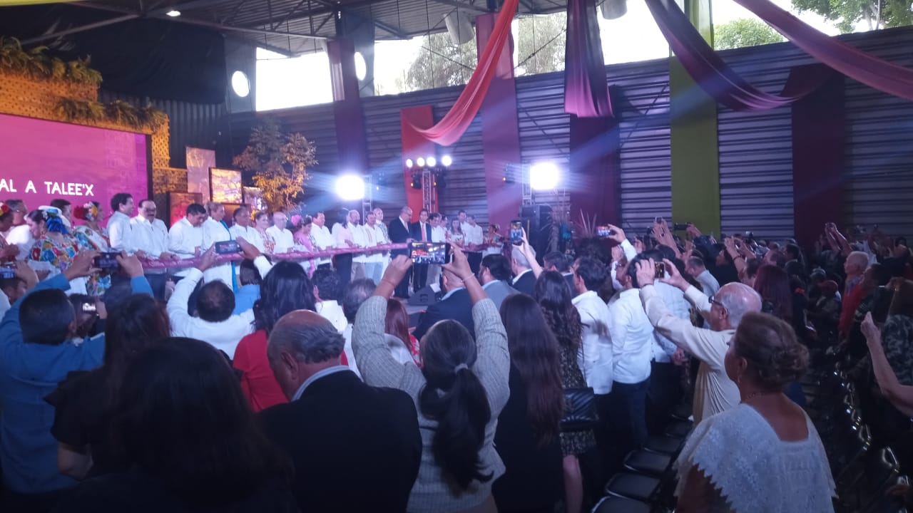 El gobernador Joaquín Díaz Mena inauguró la Semana de Yucatán en México.