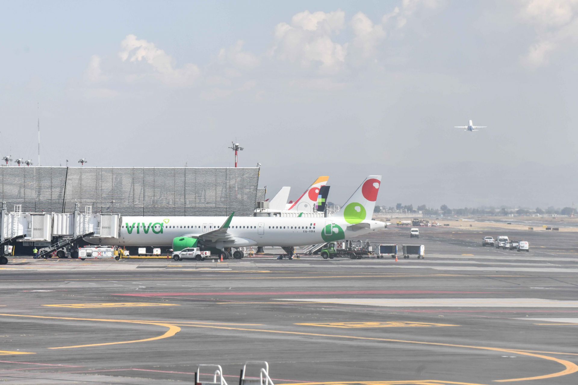 AICM devolverá algunos slots a aerolíneas estadounidenses.