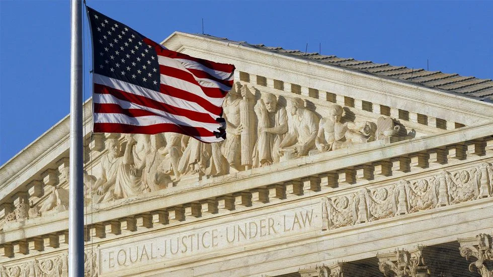 Corte Suprema de EU frena aranceles de Trump.