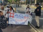 Protesta de madres buscadoras afuera del Estadio Banorte. (Cuartoscuro)