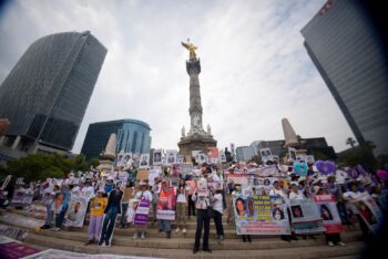 Sheinbaum dice que se acabó la violencia contra la mujer: matan a buscadora y su hija Sheinbaum dice que se acabó la violencia contra la mujer: matan a buscadora y su hija