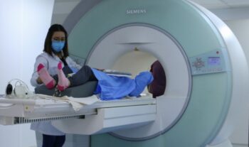 Secretaría de Salud admite rezago de 20 mil tomografías y resonancias magnéticas Secretaría de Salud admite rezago de 20 mil tomografías y resonancias magnéticas