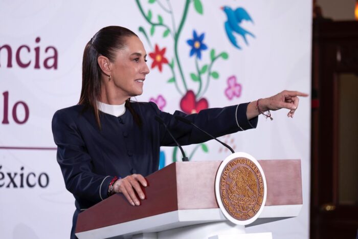 Pierde Durango, bota Coahuila… pero Sheinbaum aplaude trabajo de Andy en Morena Pierde Durango, bota Coahuila… pero Sheinbaum aplaude trabajo de Andy en Morena