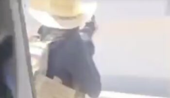 “Gente del Sombrero”, mencionada en el corrido con el que balearon casa de Rocha Moya “Gente del Sombrero”, mencionada en el corrido con el que balearon casa de Rocha Moya