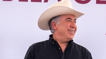 Enrique Inzunza salva reforma de Monreal al pedir licencia Enrique Inzunza salva reforma de Monreal al pedir licencia