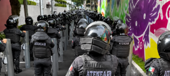 Blindan otra vez el Estadio Azteca: Sheinbaum cuestiona representatividad de la CNTE
