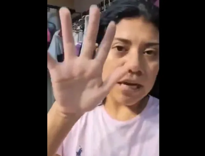 La madre de Dafne dice que son cinco los implicados, faltan cuatro. La madre de Dafne dice que son cinco los implicados, faltan cuatro.