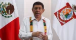 El gobernador de Oaxaca Salomón Jara esquiva responsabilidad por asesinato de Alejandro Leyva. El gobernador de Oaxaca Salomón Jara esquiva responsabilidad por asesinato de Alejandro Leyva.