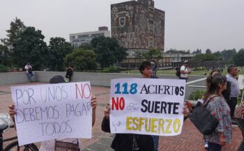 Aspirantes aceptados anuncian marcha contra “examen de control” Aspirantes aceptados anuncian marcha contra “examen de control”