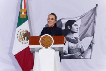Sheinbaum respalda a Luisa Alcalde y también niega la lista de periodistas enemigos Sheinbaum respalda a Luisa Alcalde y también niega la lista de periodistas enemigos